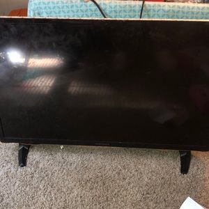 INSIGNIA SMART TV❗️READ DESCRIPTION❗️